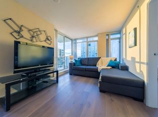 610 Granville St #1A, Vancouver, BC V6C3T3