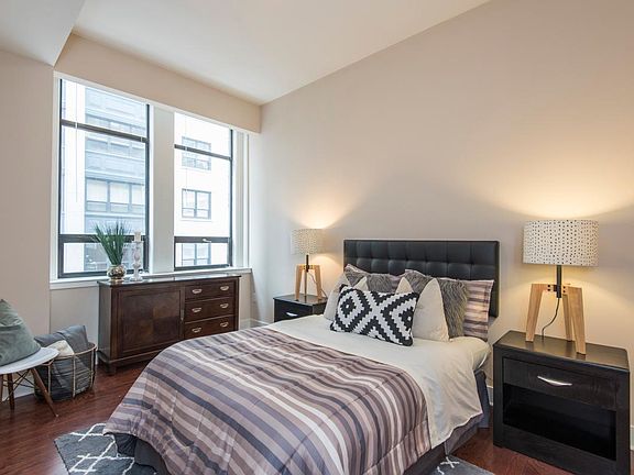 4th image of 224 S 15th St #302