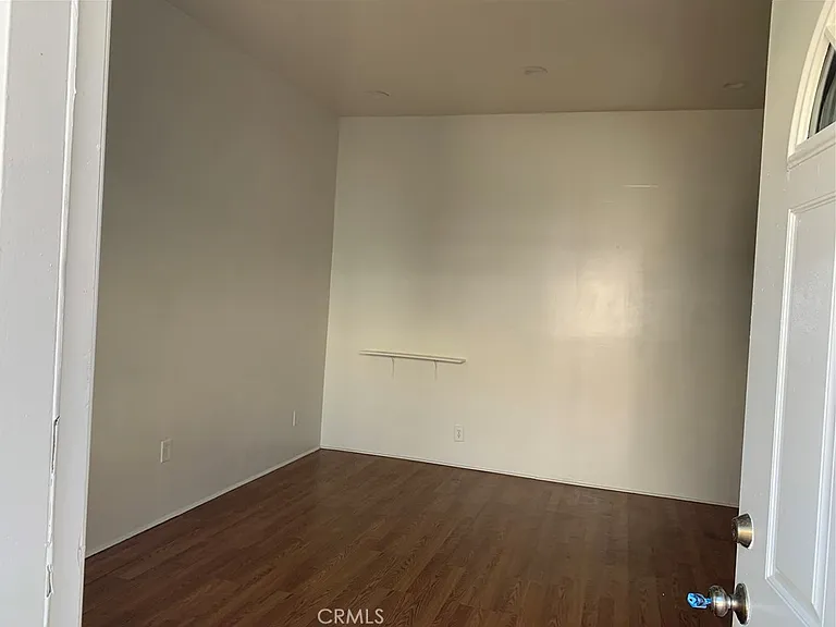 212 S Vail Ave #1/2 — Photo 12
