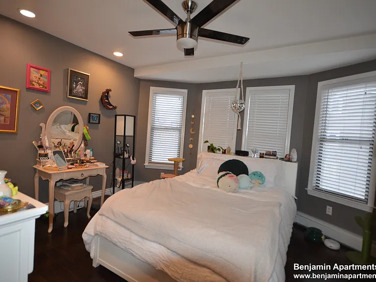 60 Florida St #1 — Photo 12