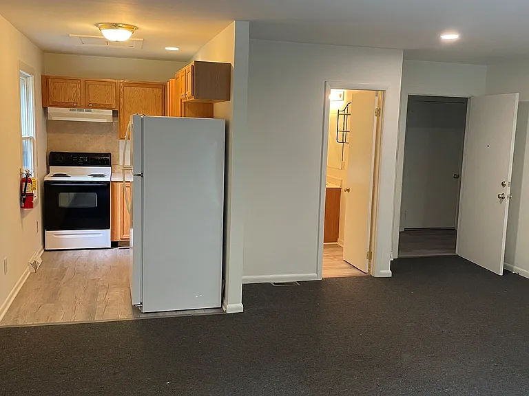 206 Line Rd #1 — Photo 1