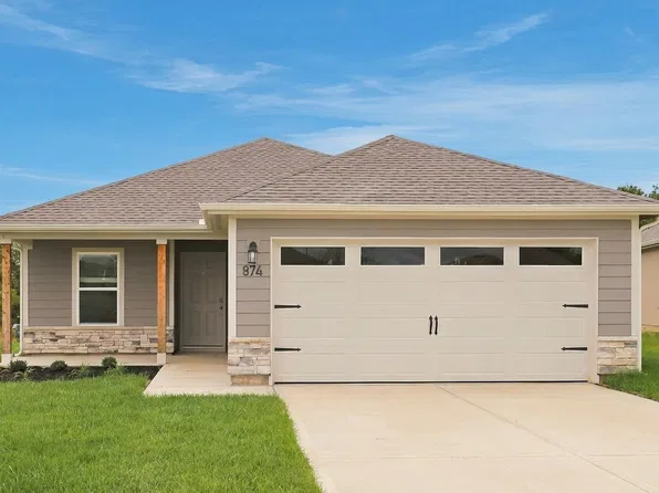 874 N Pear St, Gardner, KS