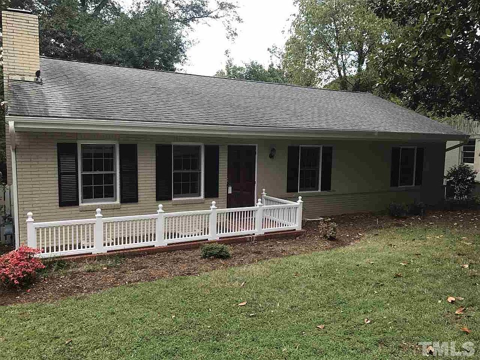 1st image of 200 E Drewry Ln