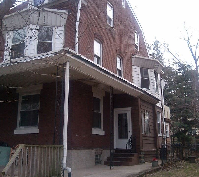 1st image of 4725 Northwood St #2