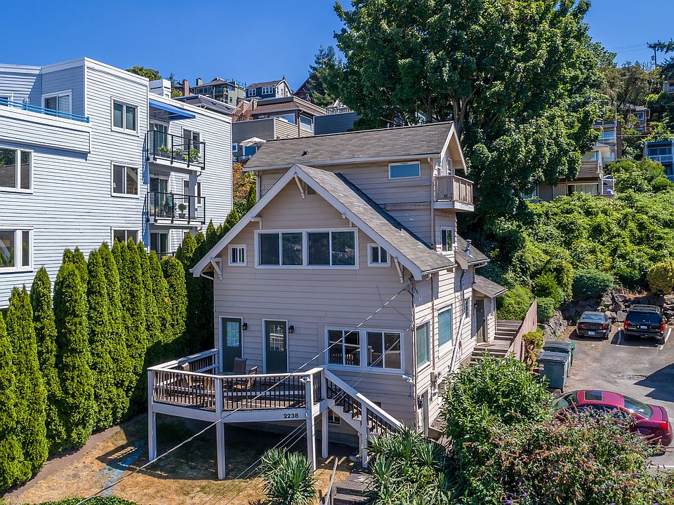 1st image of 2238 Gilman Dr W
