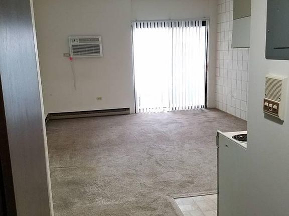 4th image of 2668 Elmwood Ave APT 130