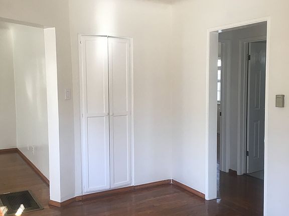 3rd image of 4101 Brunswick Ave