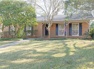 2757 S Barksdale Dr, Mobile, AL 36606