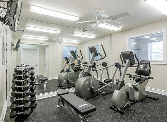 3rd image of 827 E Gulf Dr Unit J6