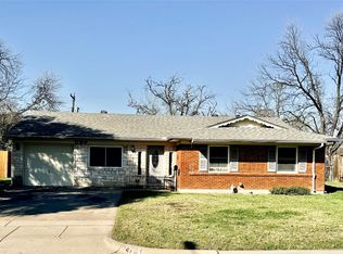 4704 Carlyle Dr, Fort Worth, TX 76132