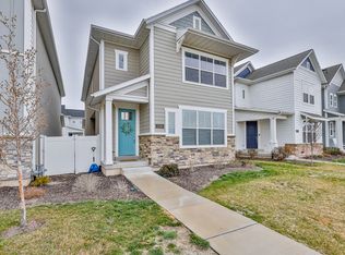 3388 W Waterbury Dr, Lehi, UT 84043