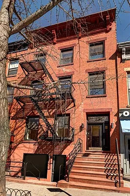 Rented by Brooklyn Bridge | media 15