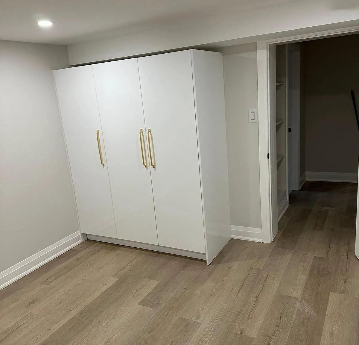 2 bed, $1,990 — Photo 4