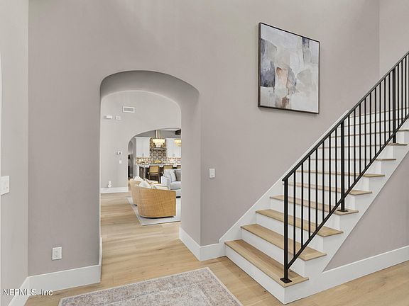 3rd image of 202 WILDERNESS RIDGE Drive