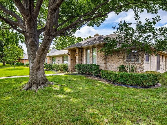 3rd image of 3924 Alto Ave