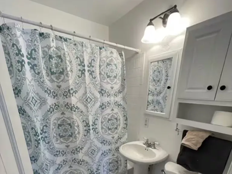 5860 Bancroft St — Photo 5