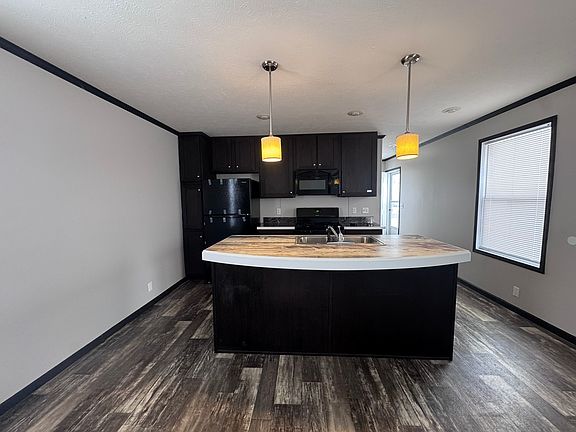 2nd image of 17115 Oliver Dr #301