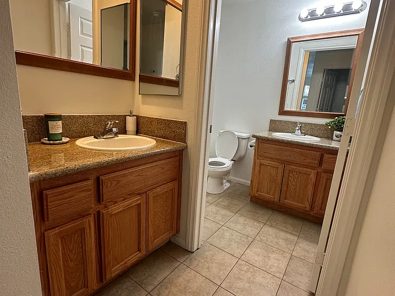Vantage Point Apartments — Photo 13