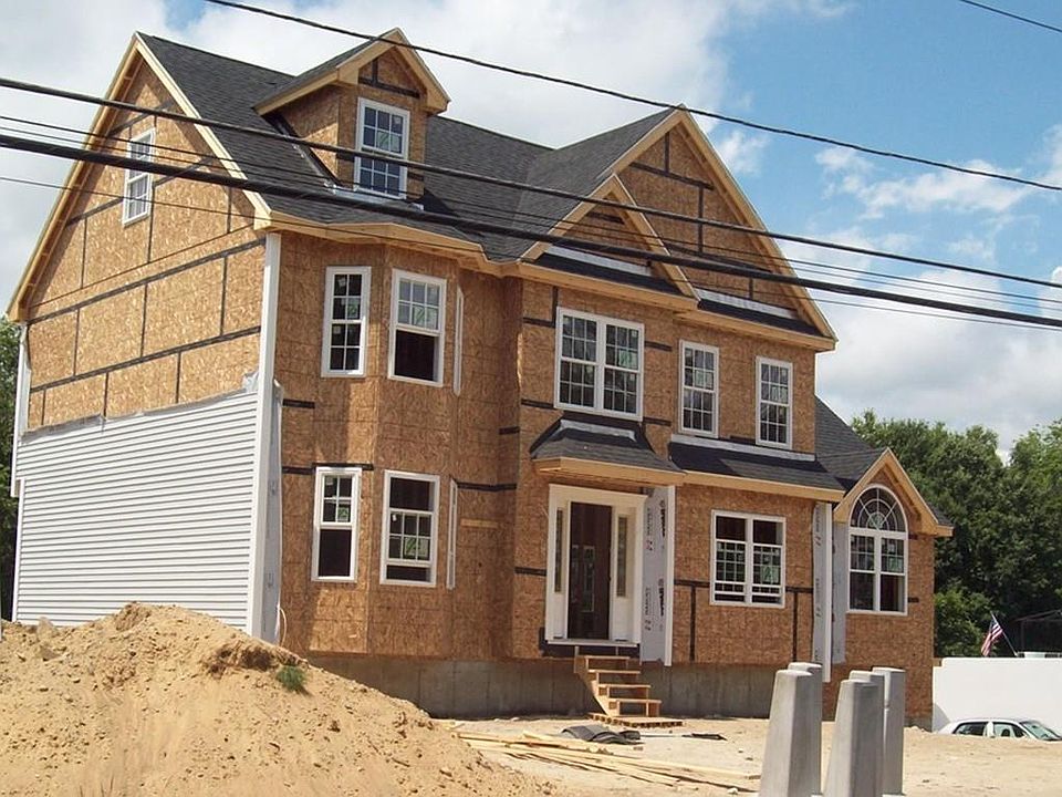 2nd image of 3 Sevoian Dr