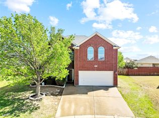 9621 Flowering Spring Trl, Crowley, TX 76036