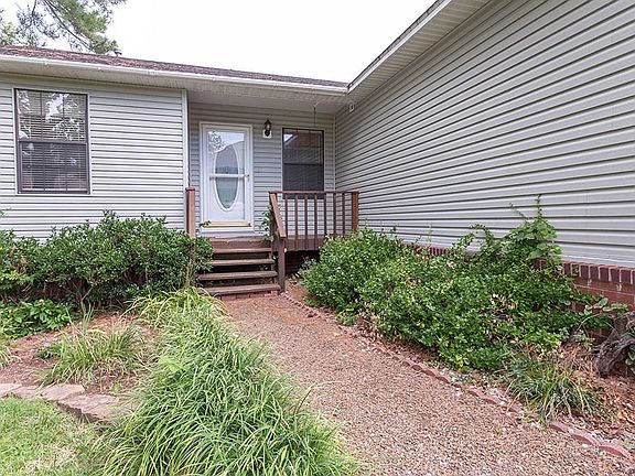 2nd image of 64 Standley Ave
