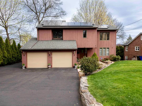 492 Ridge Road, Wethersfield, CT 06109