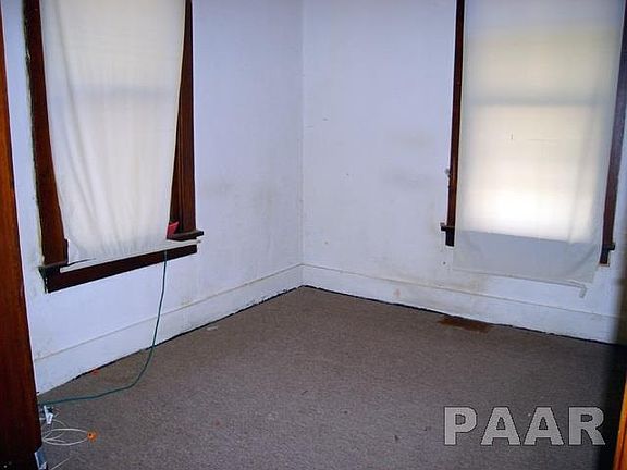 5th image of 1514 S Arago St