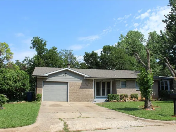 606 Scott Dr, Edmond, OK 73013