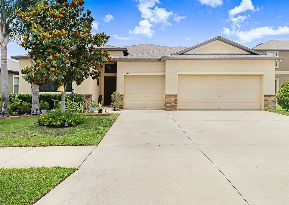 13931 Felix Will Rd