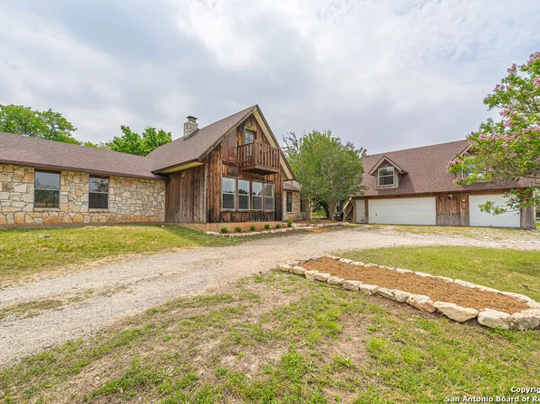 1 Carolyn Lane, Boerne, TX 78006