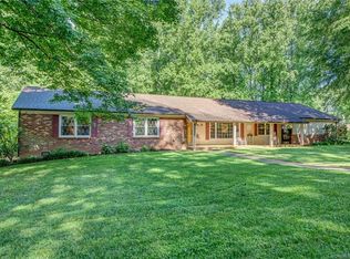 613 Kingsbury St, Shelby, NC 28150