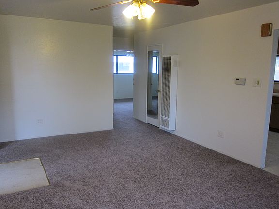 3rd image of 529 Senator Ave