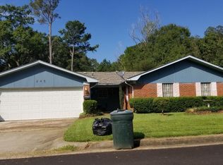 245 Leavell Woods St, Jackson, MS 39212