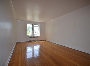 120-11 Hillside Ave APT 2H, Kew Gardens, NY 11415