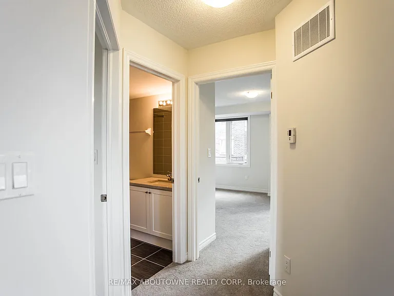 636 Evans Ave #36 — Photo 14