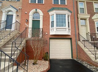 7514 Collins Meade Way, Alexandria, VA 22315