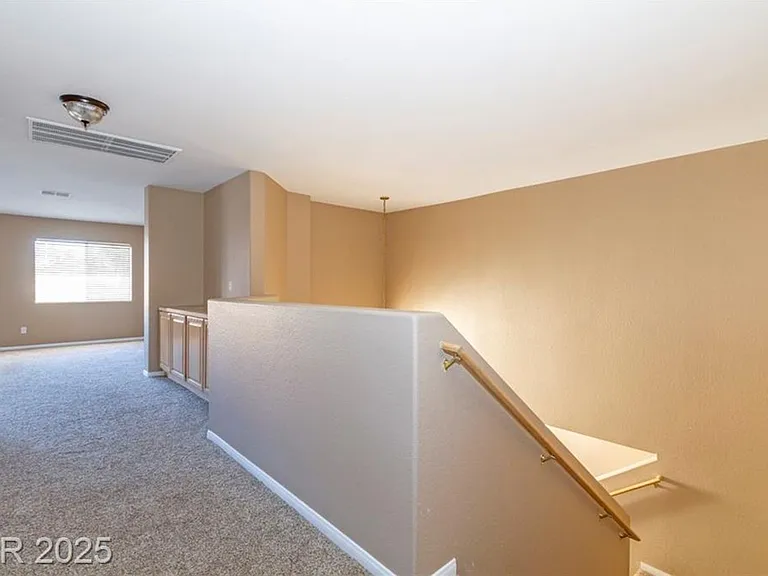 2121 Whitebirch Ln — Photo 19