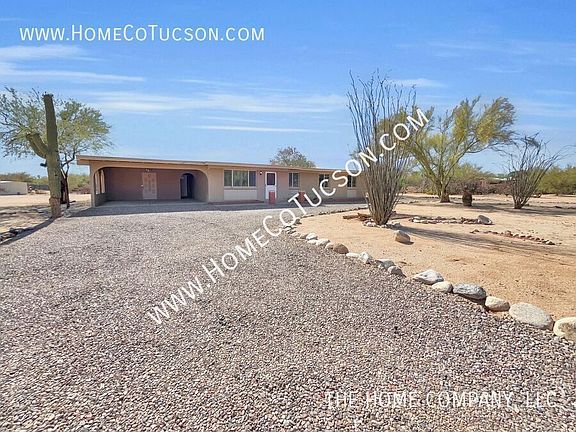 2nd image of 8905 N Hickory Dr