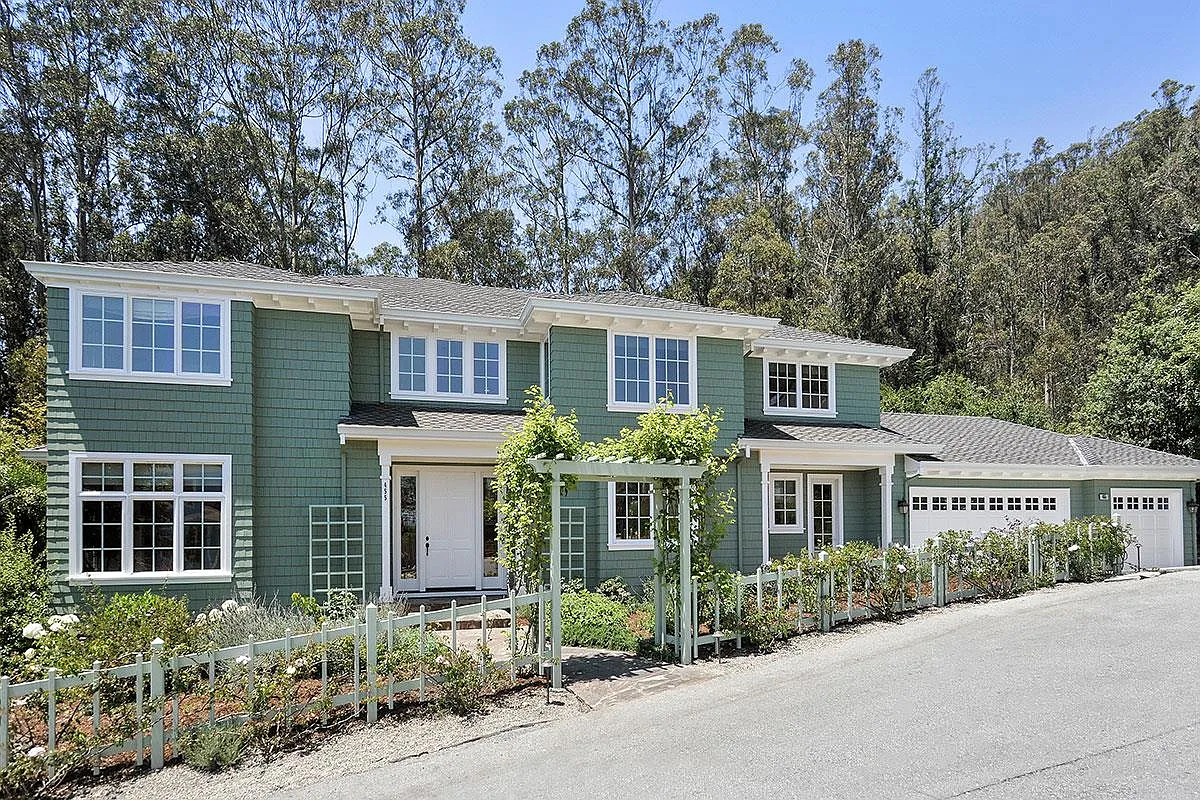 455 Magellan Ave photo 1