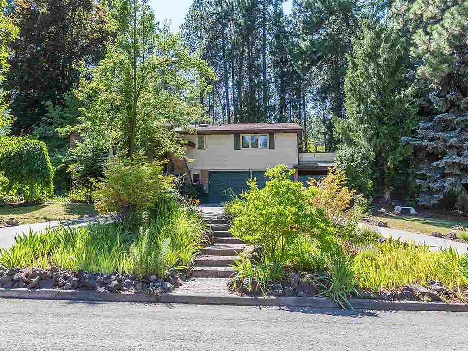 1st image of 814 S Montavilla Dr