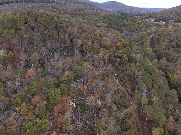 5th image of 930 Dug Hill Rd