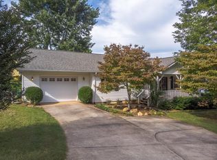 59 N Deer Run Trl, Franklin, NC 28734