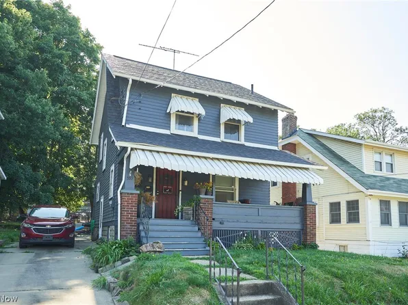 559 Lumiere St, Akron, OH 44306