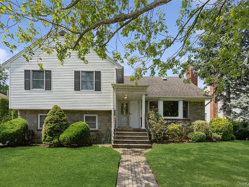 148 Lincoln St