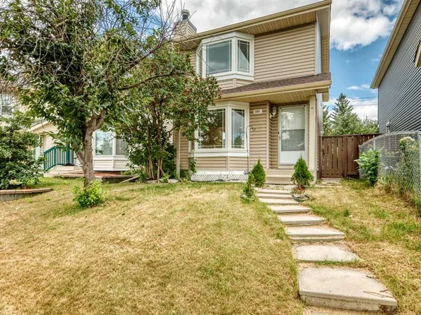 291 E Falton Dr NE, Calgary, AB T3J 2W8