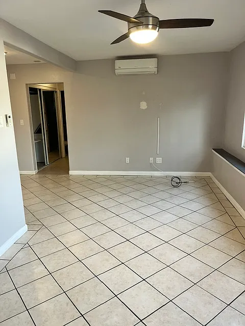 Studio, 530 sqft, $2,025 — Photo 2