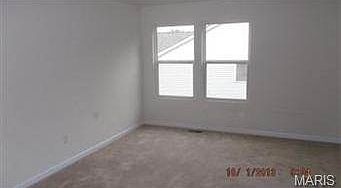 4th image of 2645 Valley Brook Dr