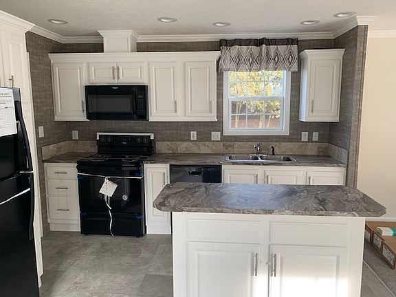 3rd image of 5 Vincent Ct