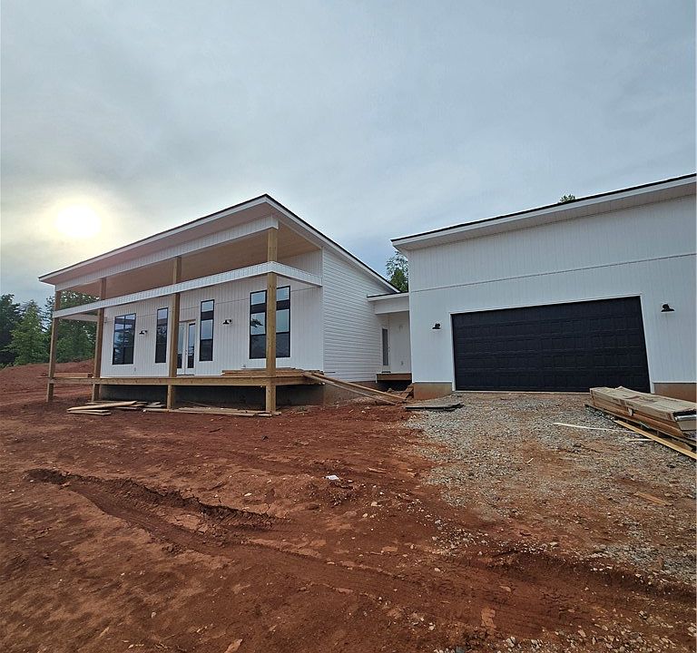 1st image of 157 Hunting Hollow Rd