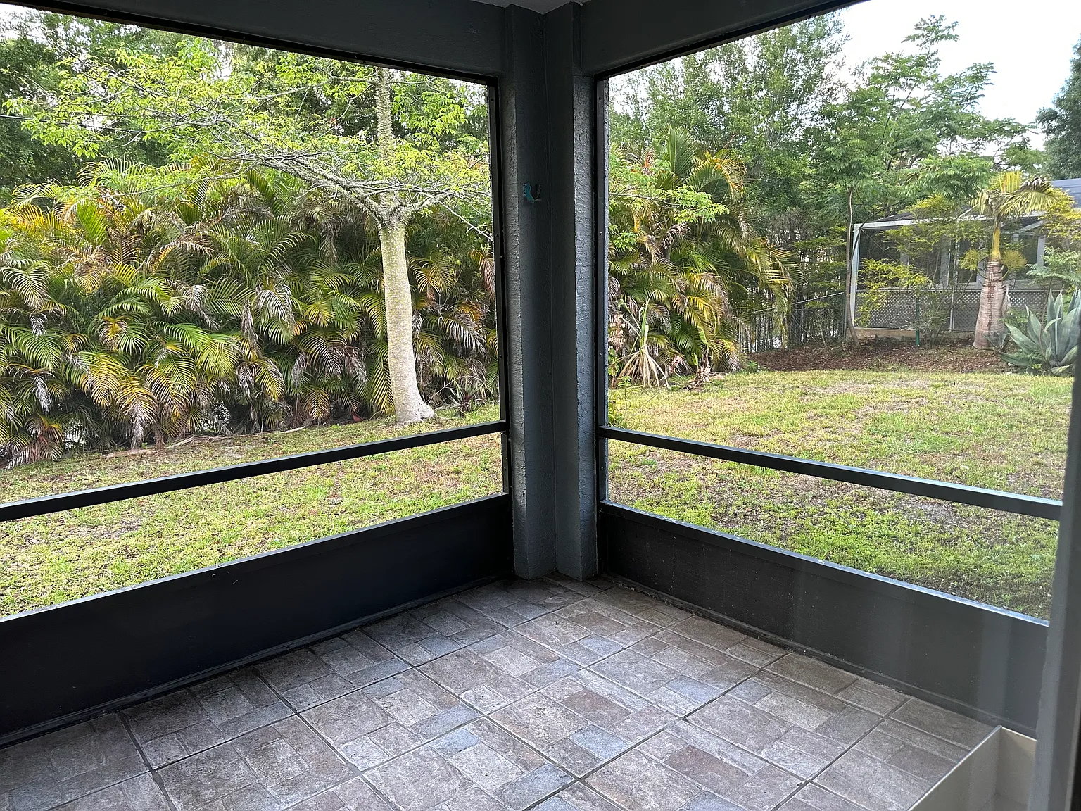 4 bed, 1658 sqft, $2,500 — Photo 3